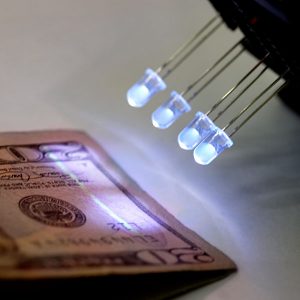 LED اشعه ماورا بنفش