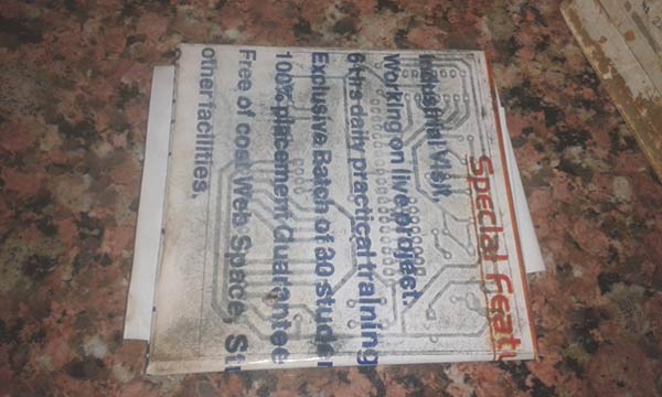 کندن چسب نقشه برد PCB