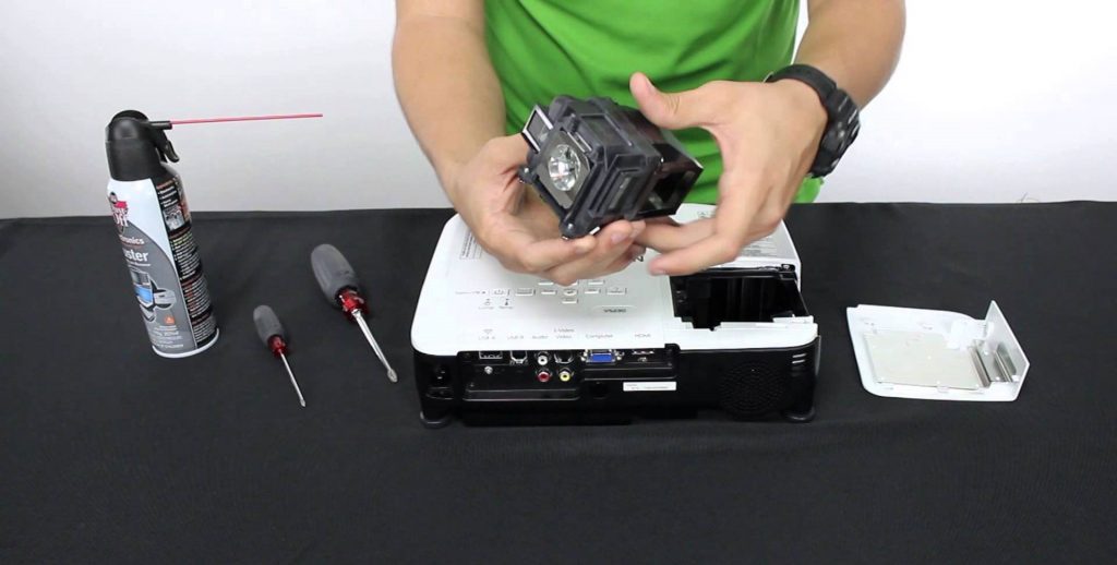 انواع لامپ ویدئو پروژکتور