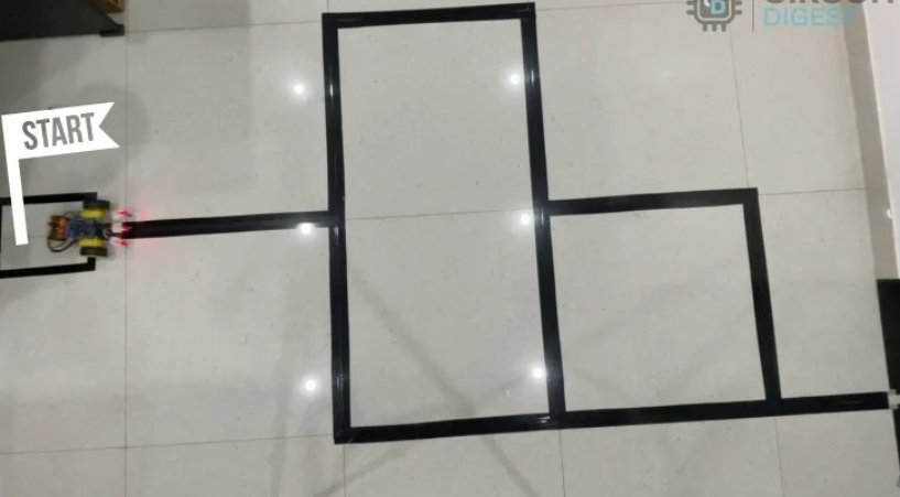 عملکرد ربات حلکننده ماز