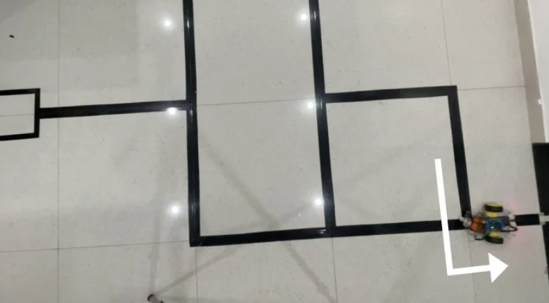 ربات حل کننده هزارتو آردوینو