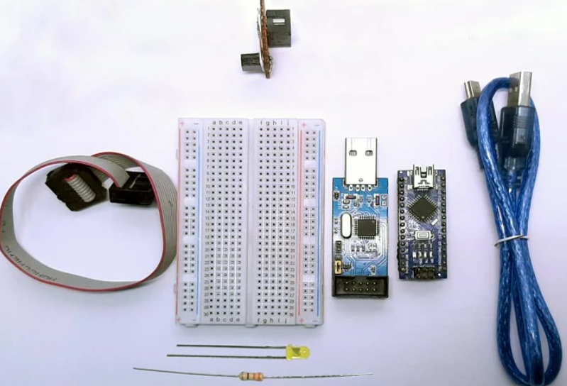 قطعات موردنیاز برای تست Fuse Bits در AVR